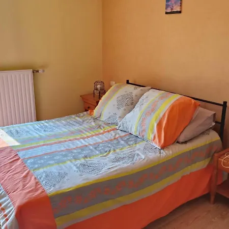 Holiday home Aventure En Plein Air: Familial Avec Activites, Proche La Loge Des Gardes Et Paleopolis - Fr-1-489-454 *